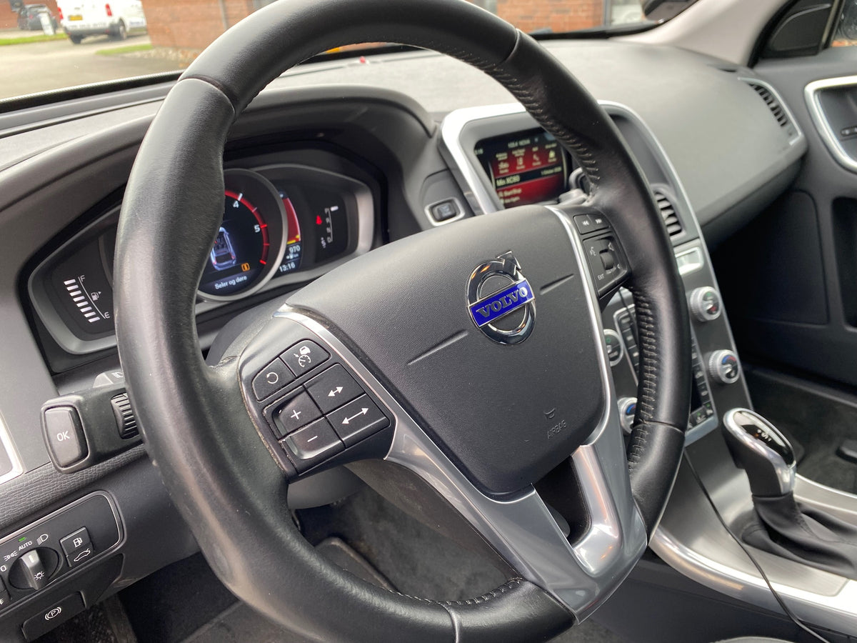 Volvo XC60 2,0 D4 190 Momentum aut. Van 5d