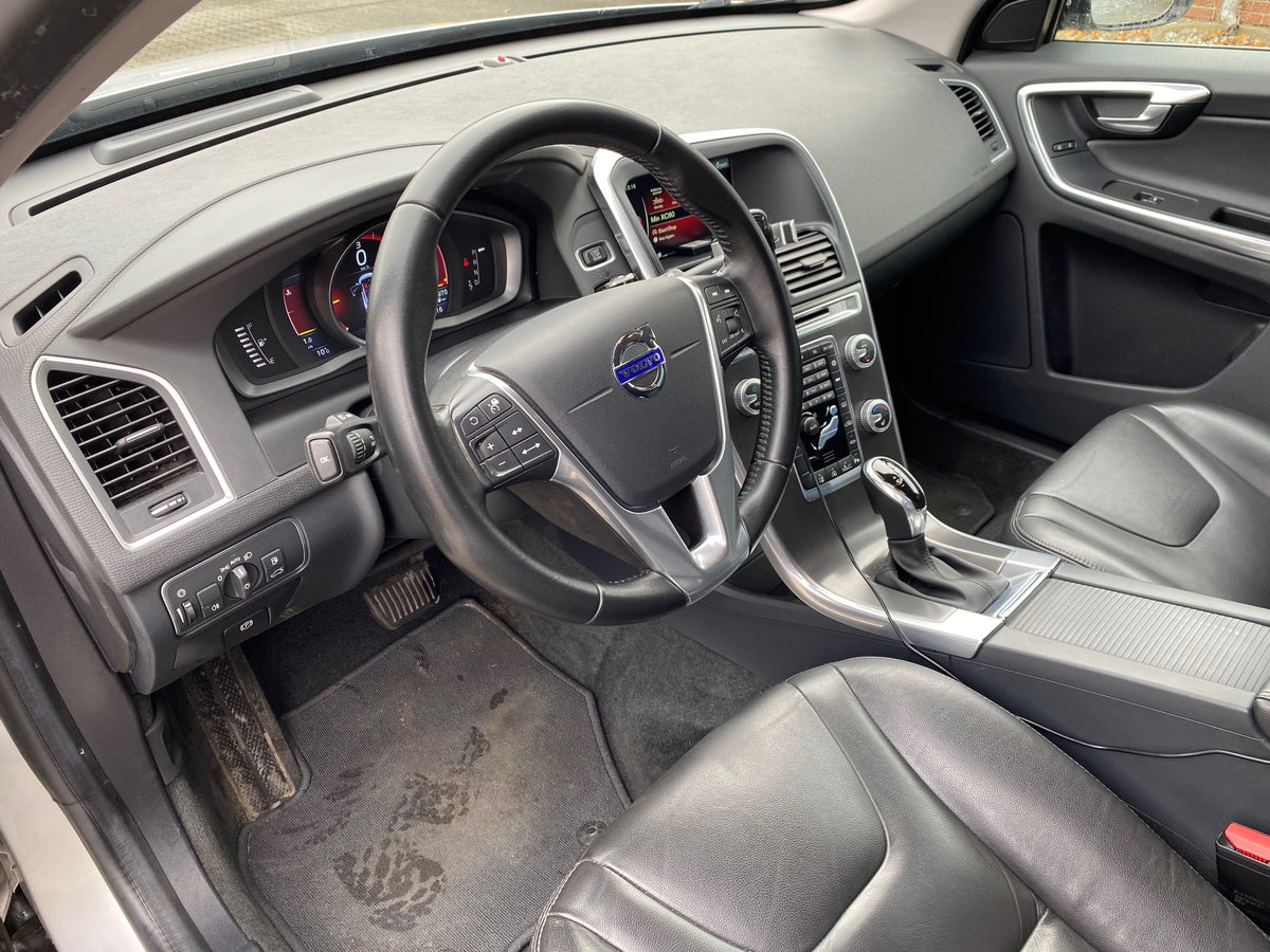 Volvo XC60 2,0 D4 190 Momentum aut. Van 5d