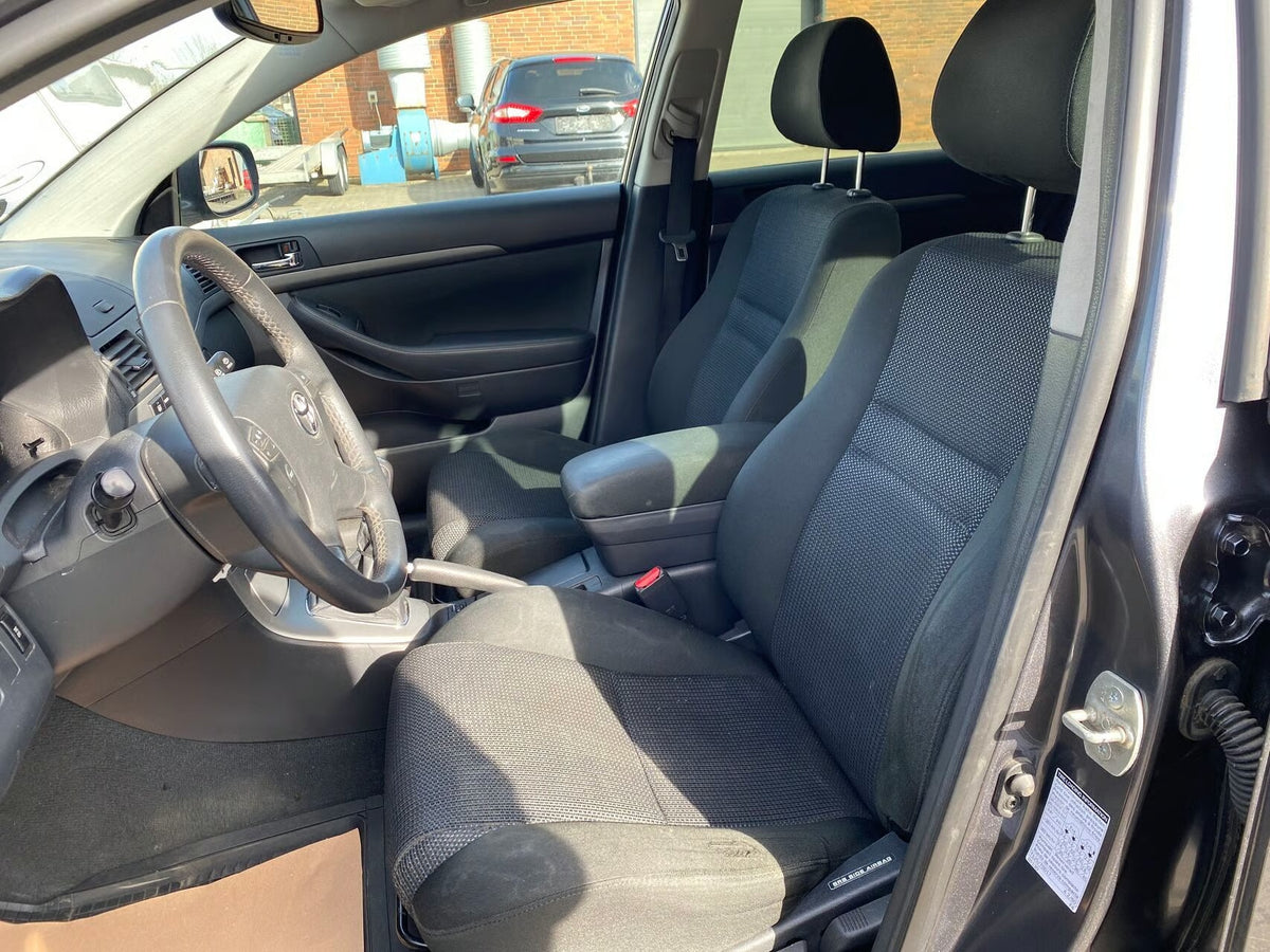 Toyota Avensis 1,8 Linea Terra 129HK 2007/2008