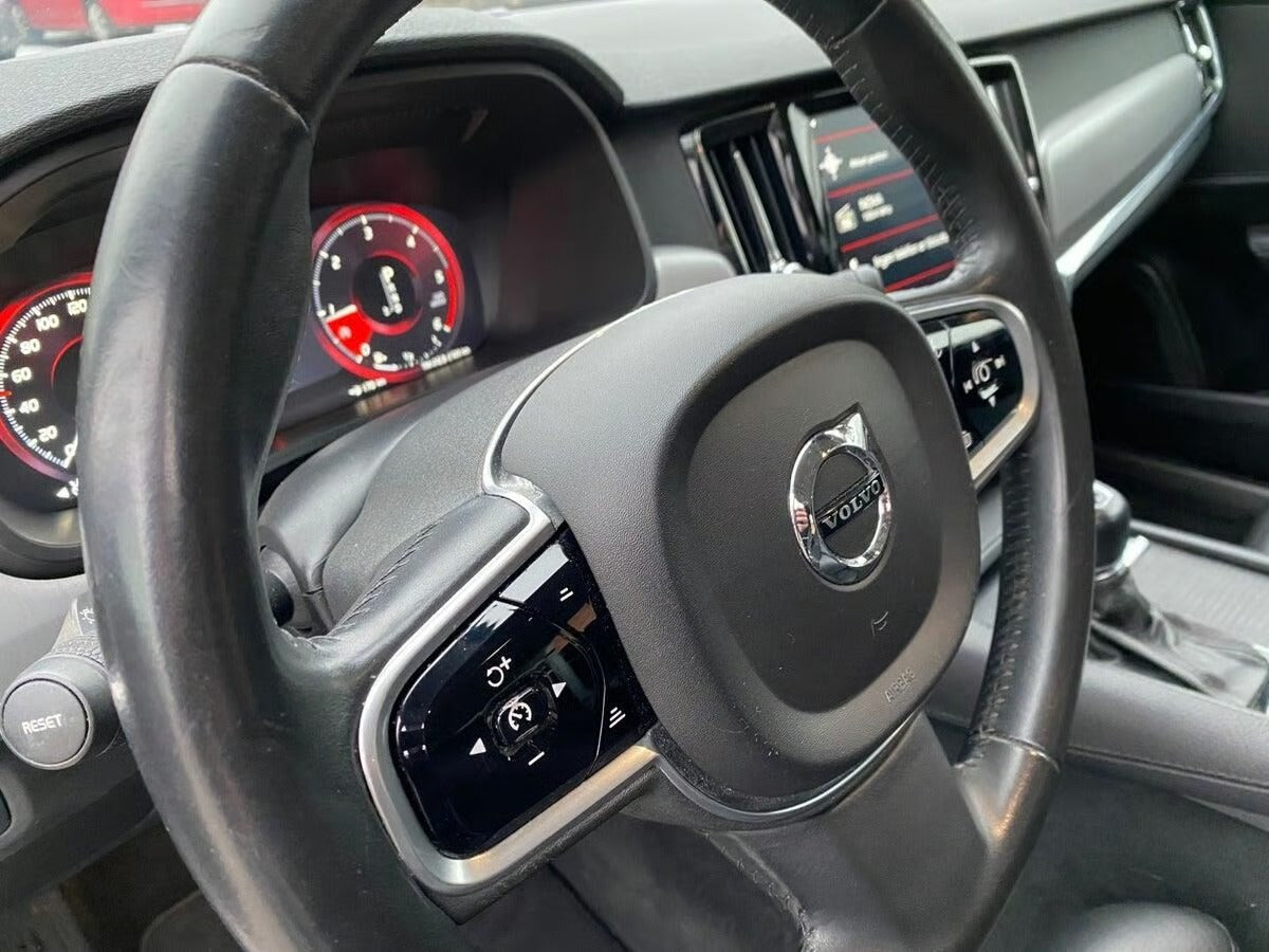 Volvo V90 2,0 D4 Momentum 190HK Stc 8g Aut.