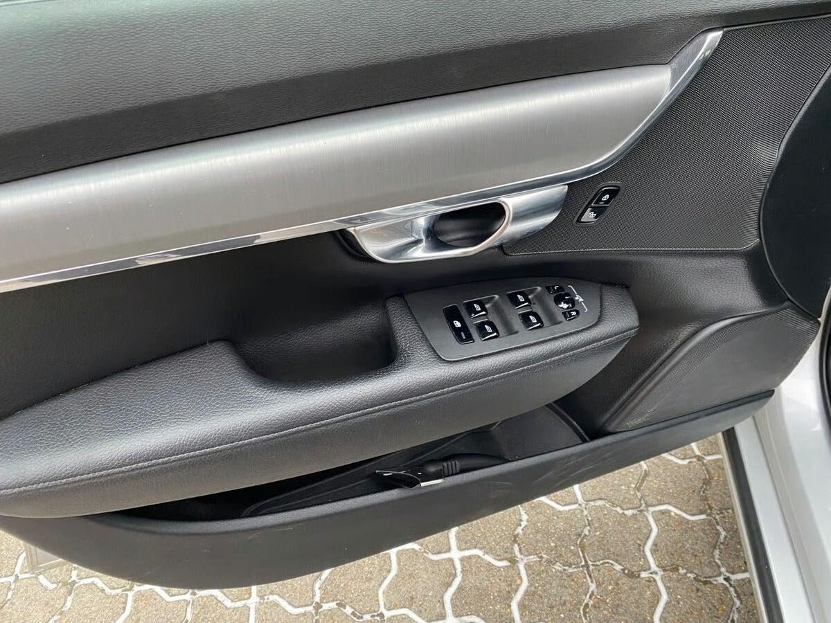 Volvo V90 2,0 D4 Momentum 190HK Stc 8g Aut.